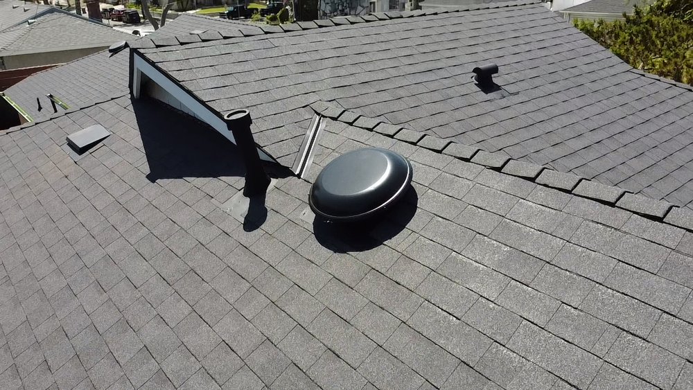 Slide of Major League Roofing