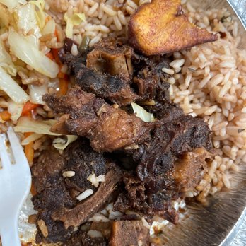 Footprints Cafe - Oxtail platter - Bars Near Me - Brooklyn, New York
