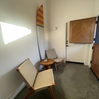 Surf Lodge - Super comfy lounge chairs. - Hotels Near Me - Stinson Beach, California