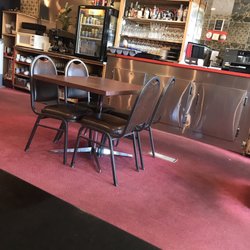 Dick's Cafe - Dining room