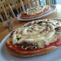 Pizza Mirella - Buffalo Pizza