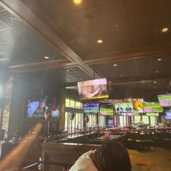Tony’s Sports Grill