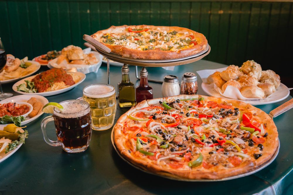 BEST ITALIAN CAFE & PIZZERIA 465 Photos & 660 Reviews 968 Pkwy, Gatlinburg, Tennessee