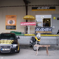 ACADEMY-Fahrschule Lutz+Braun