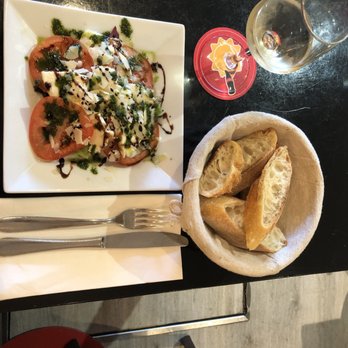 Café Valentin - French Near Me - Paris, 75