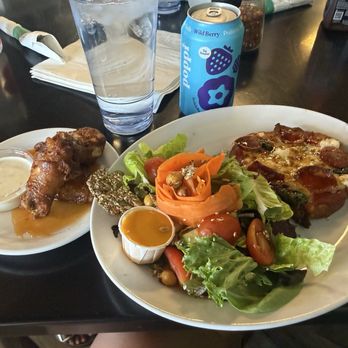 Saucy Mamas - Crispy Pepperoni Hot Honey Ricotta. Perfect portion meal included 8" pizza, salad and 3 wings. - Pizza Near Me - Corpus Christi, Texas Saucy Mamas - Crispy Pepperoni Hot Honey Ricotta. Perfect portion meal included 8" pizza, salad and 3 wings. - Pizza Near Me - Corpus Christi, Texas