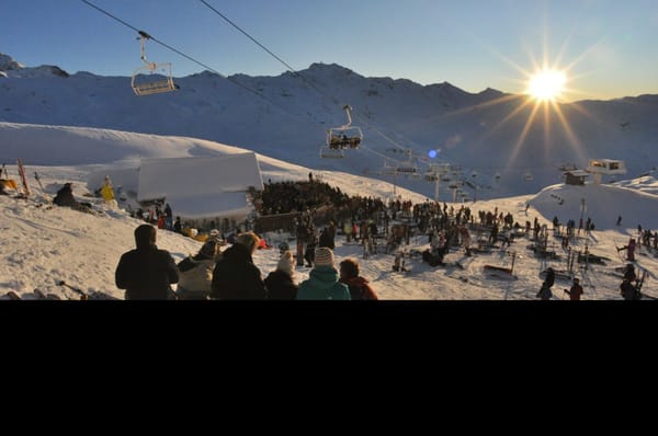 La Folie Douce by null