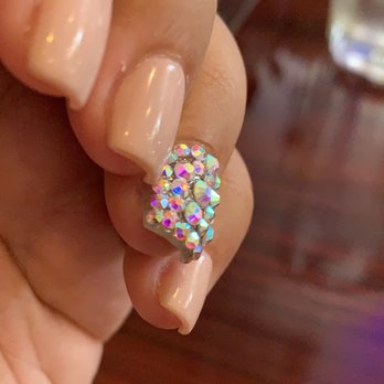 Funkicold Nails - Short Elegantly Glamorous Nails - Nail Technicians Near Me - Atlanta, Georgia