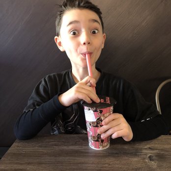 Momo Ashi - Milk tea- 30% ice and 50% sugar- plenty sweet and very good - Bubble Tea Near Me - Bayside, New York Momo Ashi - Milk tea- 30% ice and 50% sugar- plenty sweet and very good - Bubble Tea Near Me - Bayside, New York