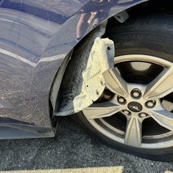 New Era Auto Collision - Post accident - Body Shops Near Me - South Gate, California New Era Auto Collision - Post accident - Body Shops Near Me - South Gate, California