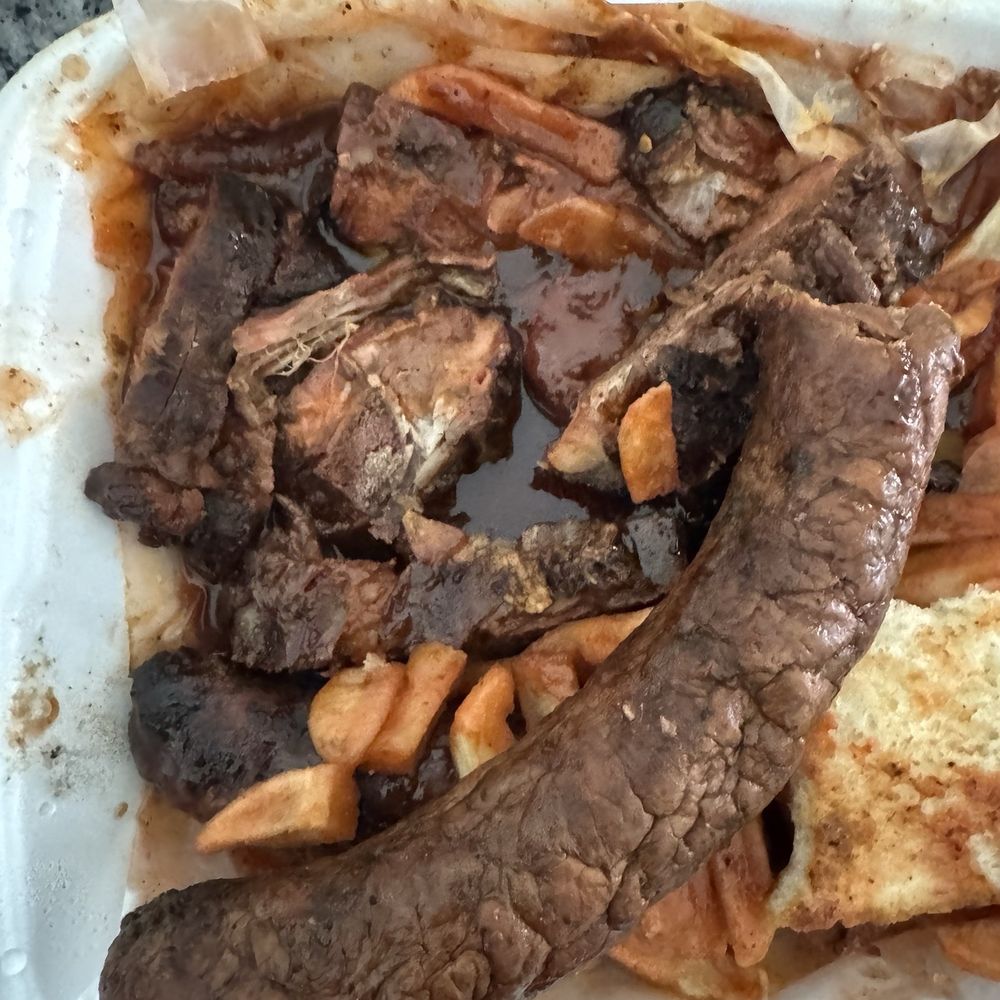 Chicago Pit Stop Bbq - Burnt Rib Tip bones. - Barbeque Near Me - Chicago, Illinois