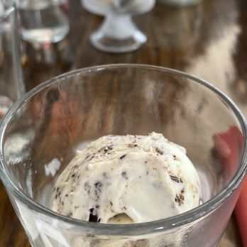 Cacio - mint chocolate gelato - Italian Near Me - Sacramento, California Cacio - mint chocolate gelato - Italian Near Me - Sacramento, California