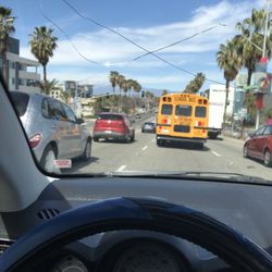 Antunez Auto Body Parts & Auto Glass - Window cracked