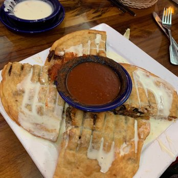 Las Trojas Cantina - Miguel's pizza (omg good) - Mexican Near Me - Madison, Alabama Las Trojas Cantina - Miguel's pizza (omg good) - Mexican Near Me - Madison, Alabama