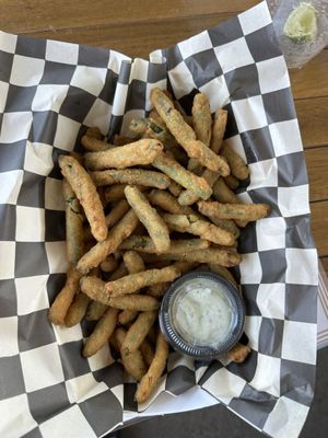 FLIGHT DECK ARROWOOD GOLF COURSE Updated June 2024 5201 Village Dr