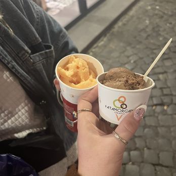 Fatamorgana - Papaya & caramel chocolate - Ice Cream & Frozen Yogurt Near Me - Rome, RM Fatamorgana - Papaya & caramel chocolate - Ice Cream & Frozen Yogurt Near Me - Rome, RM