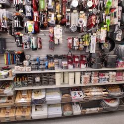 Dollarama