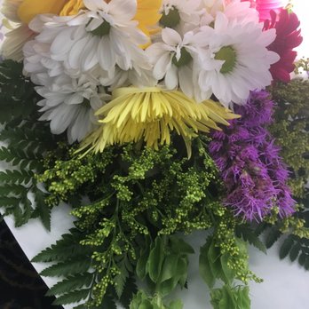 Oliver Flower Shop - Gerberas, cool green stuff - Florists Near Me - Pittsburgh, Pennsylvania Oliver Flower Shop - Gerberas, cool green stuff - Florists Near Me - Pittsburgh, Pennsylvania