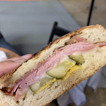 Sun King Brewery - Oca's Hinkle Sandwich - Breweries Near Me - Indianapolis, Indiana