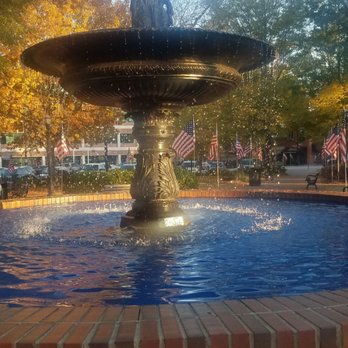 Marietta Square - Shopping Centers Near Me - Atlanta, Georgia Marietta Square - Shopping Centers Near Me - Atlanta, Georgia