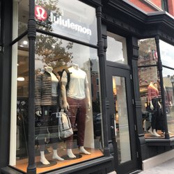 lululemon - Storefront