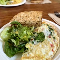 Pure Cold Press - Egg white Mediterranen Omelet