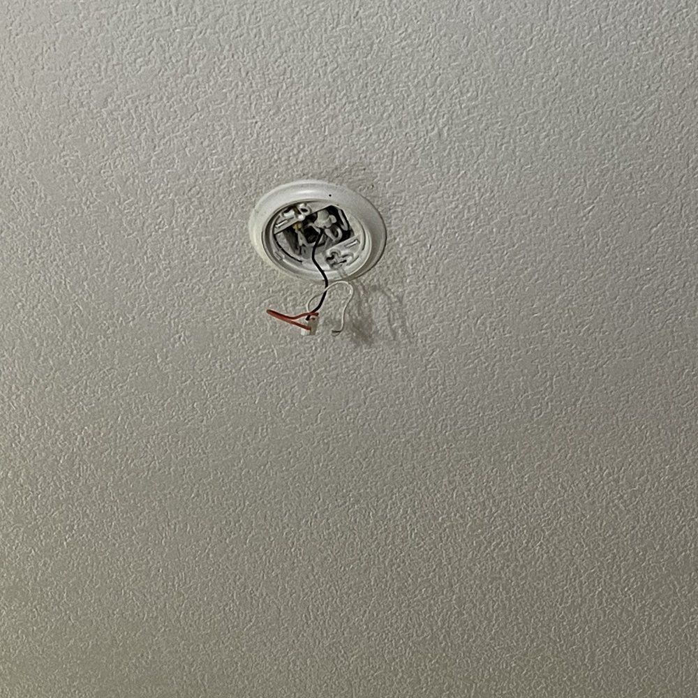 Motel 6 - Bare wires exposed for the non functioning smoke detector - Hotels Near Me - Turlock, California Motel 6 - Bare wires exposed for the non functioning smoke detector - Hotels Near Me - Turlock, California