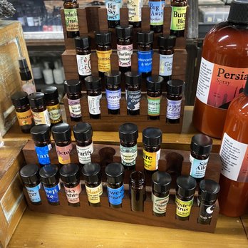 Down To Earth - Cosmetics & Beauty Supply Near Me - Wilmington, North Carolina
