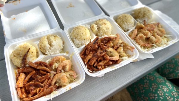 Kahuku shrimp box by null