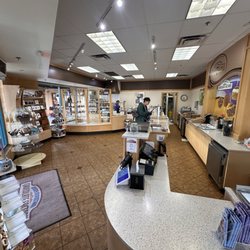 Rocky Mountain Chocolate Factory - Inside store