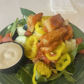 Honeymoon Grille - Buffalo Chicken Salad - Breakfast & Brunch Near Me - Akron, Ohio
