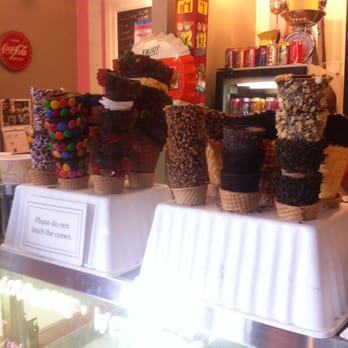 Carter's Ice Cream - Ice Cream & Frozen Yogurt Near Me - Toronto, Ontario