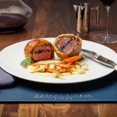 Gordon Ramsay Steak by null