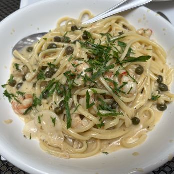 Little Nonna's - Shrimp Scampi Linguine - Italian Near Me - Philadelphia, Pennsylvania Little Nonna's - Shrimp Scampi Linguine - Italian Near Me - Philadelphia, Pennsylvania