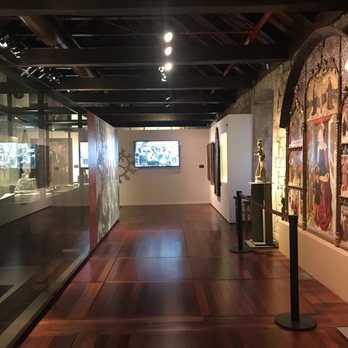 Gaudí Exhibition Center - Inside the museum - Museums Near Me - Barcelona, B