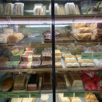 Maxin Bakery - Bakeries Near Me - Flushing, New York