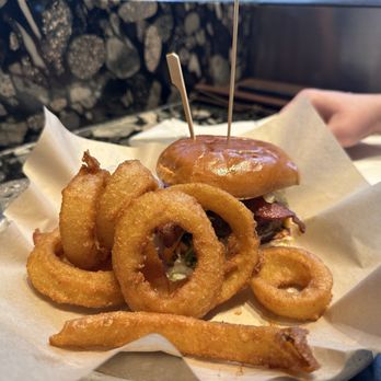 Lazy Dog - BBQ Ranch Bacon Burger - New American Near Me - Las Vegas, Nevada Lazy Dog - BBQ Ranch Bacon Burger - New American Near Me - Las Vegas, Nevada