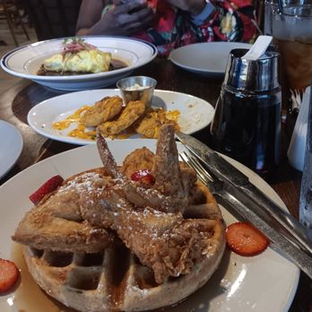 Lucille's - Fried green tomatoes, chicken and waffles  and oxtail omelet - New American Near Me - Houston, Texas