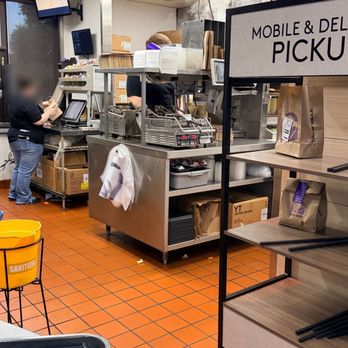 Taco Bell - Employees in their own world neglecting the front counter of customers. - Fast Food Near Me - Surprise, Arizona Taco Bell - Employees in their own world neglecting the front counter of customers. - Fast Food Near Me - Surprise, Arizona