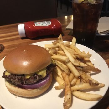Applebee's Grill + Bar - American Near Me - Edison, New Jersey Applebee's Grill + Bar - American Near Me - Edison, New Jersey