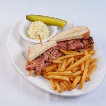 Stratos Pizzeria - Pizza Near Me - Shawinigan, Quebec Stratos Pizzeria - Pizza Near Me - Shawinigan, Quebec
