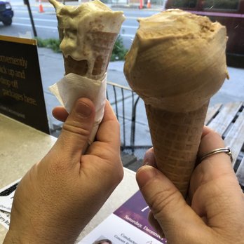 Scoops in Bloomfield - Ice Cream & Frozen Yogurt Near Me - Pittsburgh, Pennsylvania Scoops in Bloomfield - Ice Cream & Frozen Yogurt Near Me - Pittsburgh, Pennsylvania