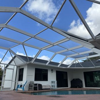 Glencor Screen Repair - Pool enclosure re-screen in Coral Springs - Windows Installation Near Me Glencor Screen Repair - Pool enclosure re-screen in Coral Springs - Windows Installation Near Me