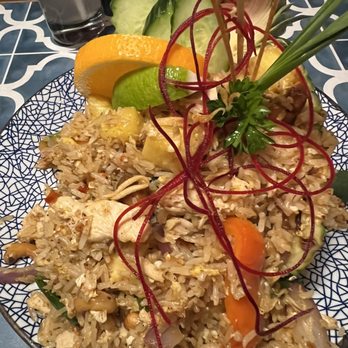 Chiang Rai Thai Kitchen and Bar - Pineapple fried rice with chicken - Thai Near Me - Markham, Ontario Chiang Rai Thai Kitchen and Bar - Pineapple fried rice with chicken - Thai Near Me - Markham, Ontario