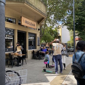 Roldán - Cafeteria Near Me - Buenos Aires, C