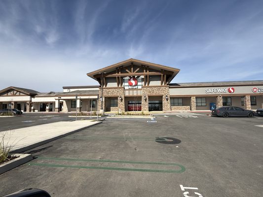 Safeway in pleasant hill open on christmas