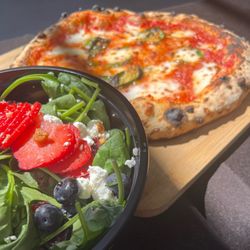 Turn & Burn Pizza - Margherita Pizza with our Seasonal Spinach Salad