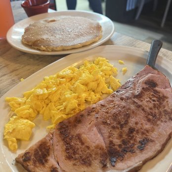 Breakfastime - Breakfast special 8 with eggs ham and pancakes - Breakfast & Brunch Near Me - Winston-Salem, North Carolina
