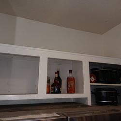Lozano painting - Kitchen cabinets
