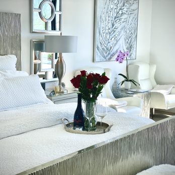The New Inn - So light and bright. We love the decor. - Hotels Near Me - Temecula, California